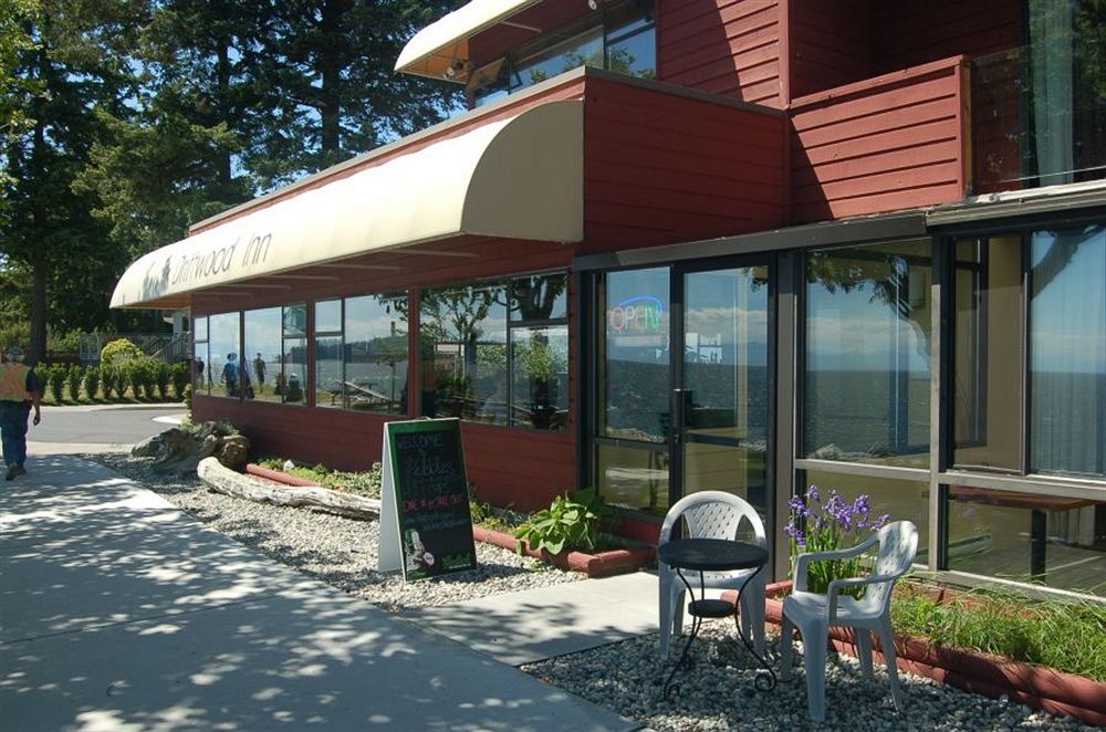 Driftwood Inn Sechelt Exteriör bild