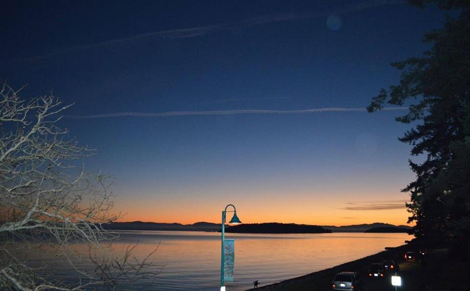Driftwood Inn Sechelt Exteriör bild